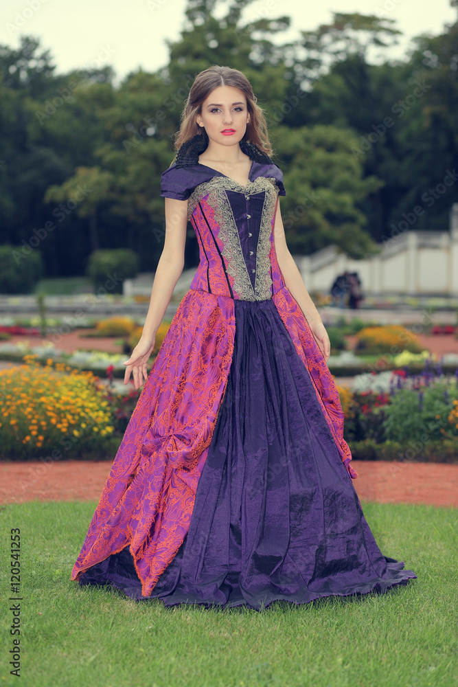 Fototapeta premium girl in a classic ball gown