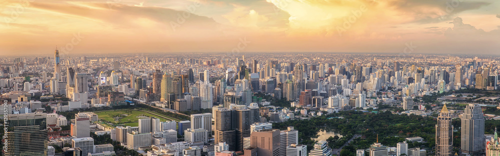 View poit of Bangkok from Mahanakorn tower