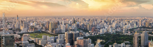 View poit of Bangkok from Mahanakorn tower © anekoho