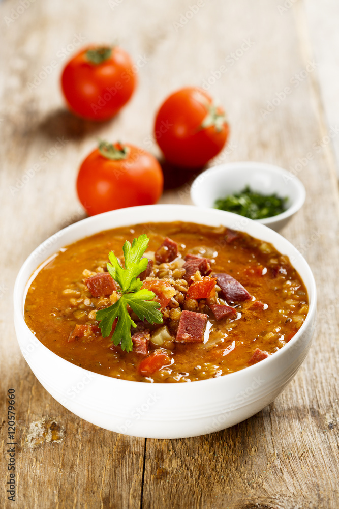 Tomato soup with lentils and sausages
Tomato soup with lentils and sausages