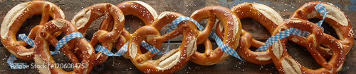 Fotografia Panoramic banner of salted Bavarian pretzels