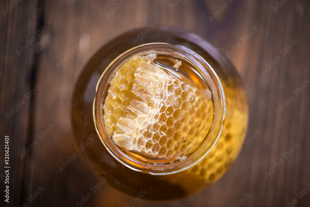 Honey jar with comb Honey jar with comb