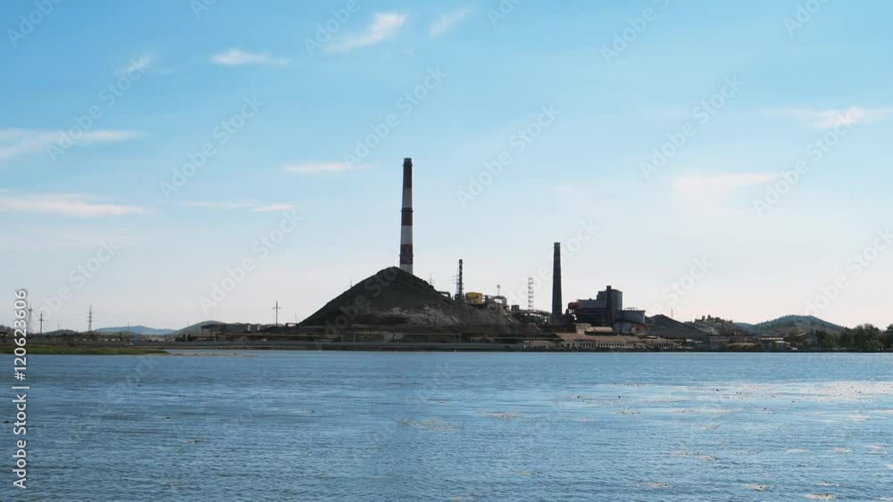 Gas turbine electrical power plan near the river Gas turbine electrical power plan near the river