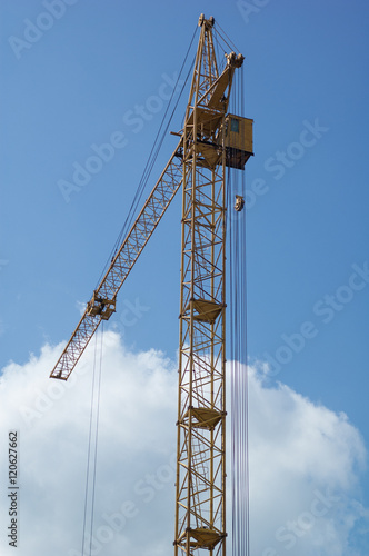 Wallpaper Mural Construction crane against the sky Torontodigital.ca