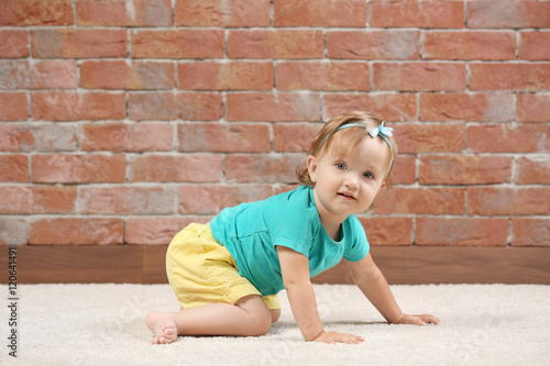 Baby girl in color dress po...