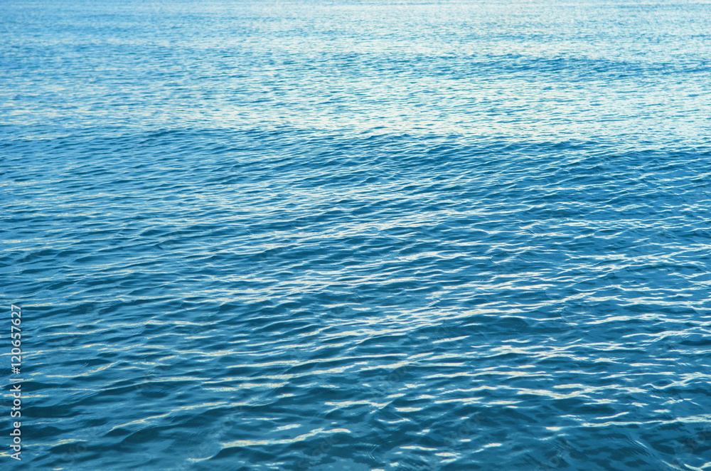 Obraz premium Blue Sea surface with waves