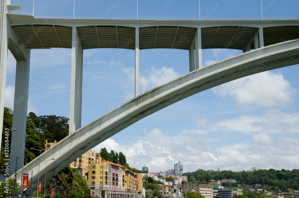 Arrabida Bridge - Porto - Portugal Arrabida Bridge - Porto - Portugal