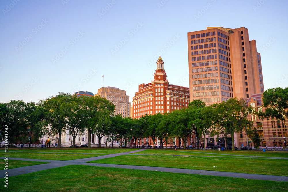 Fototapeta premium Downtown New Haven skyline at twilight