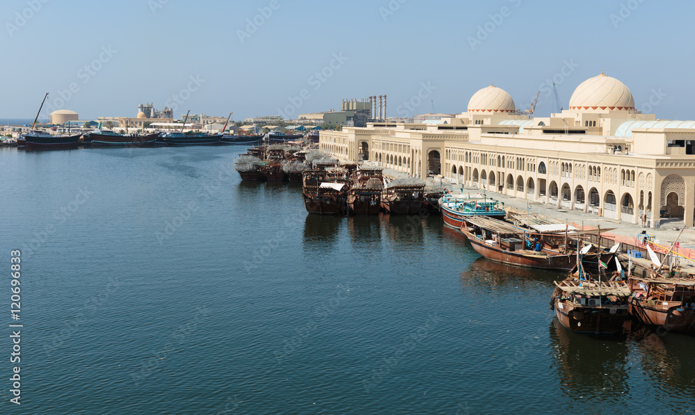 Sharjah - port