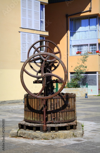 Pressoir à Lons-le-Saunier.