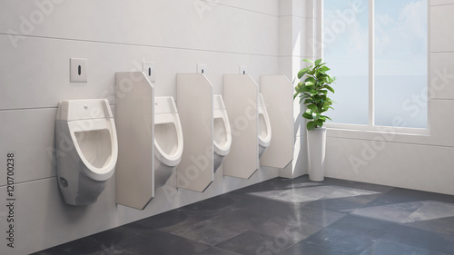 Geputzte Urinale in einer öffentlichen Toilette photo