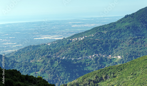 Village et littoral est de Haute corse