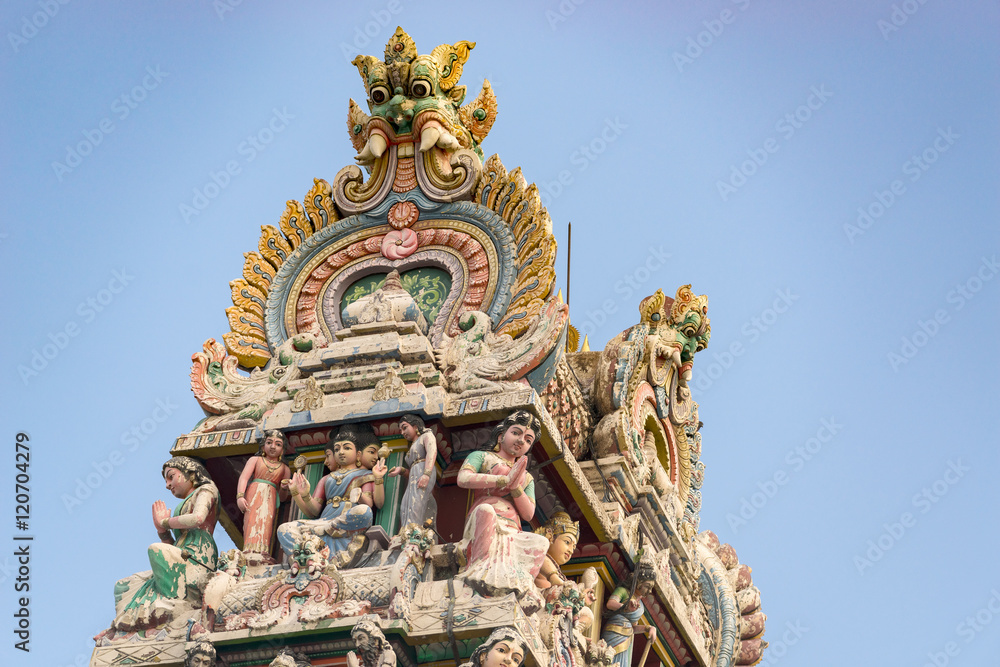 Hinduism statue of Sri Mariamman temple in Singapore