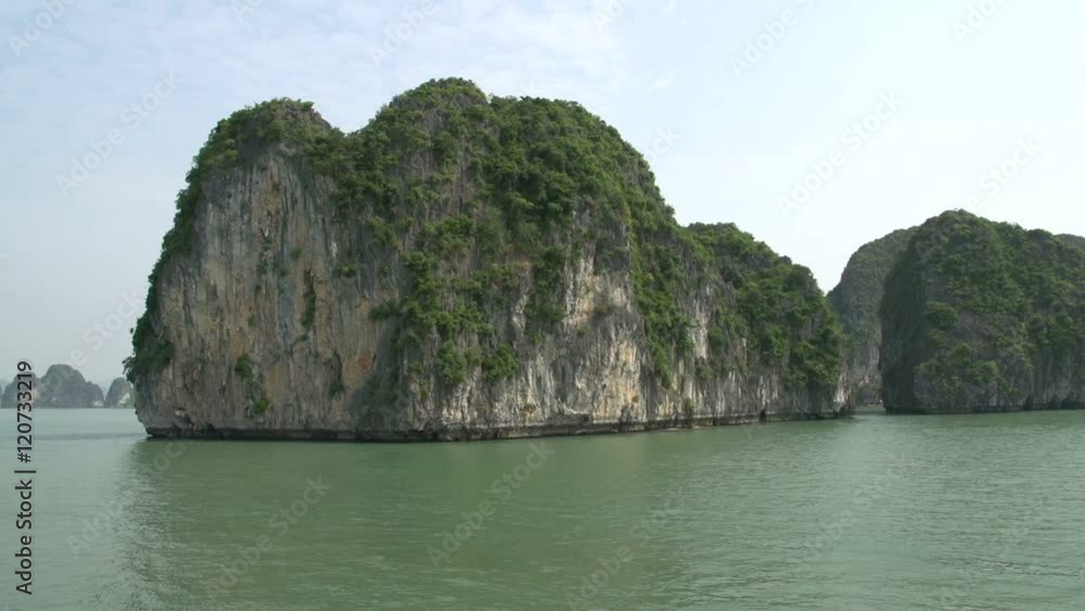 Vietnam_Halong_Bay047 Vietnam_Halong_Bay047