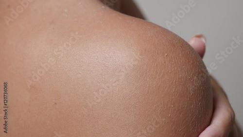 Sensual female applying protective cream after sunbathing slow-mo 1920X1080 FullHD footage - Shoulder and woman back body lotion spreading slow motion close-up 1080p FullHD video 