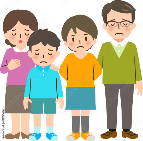 悲しい表情をした4人家族