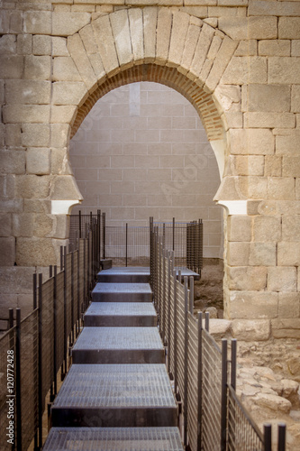 Alcazaba de Badajoz zona nueva. Antigua fortaleza del siglo XI. Ciudad amurallada. Defensa de la ciudad. Ciudad antigua. photo