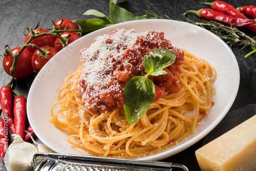 イタリアンパスタ　 アマトリチャーナ　 Spaghetti All'Amatriciana photo