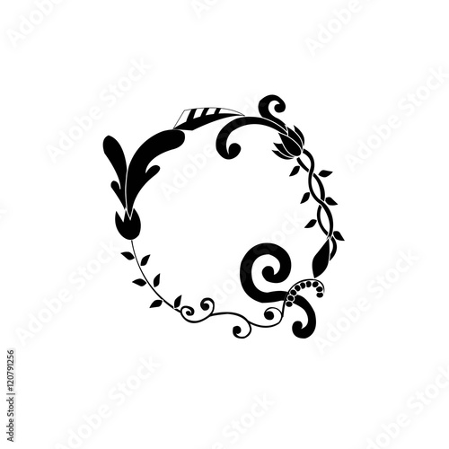 letter Q font in floral black and white