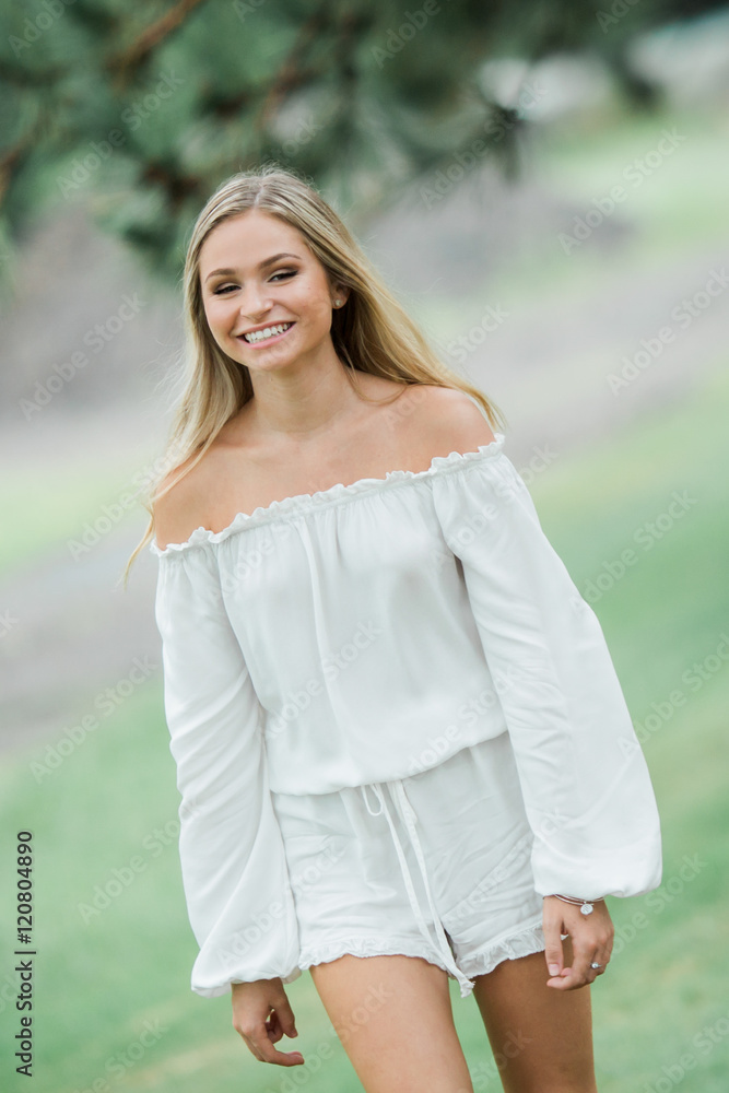 High school senior poses for portraits High school senior poses for portraits
