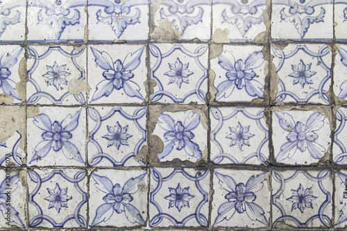 Obraz na płótnie Typical decorative tiles w salonie