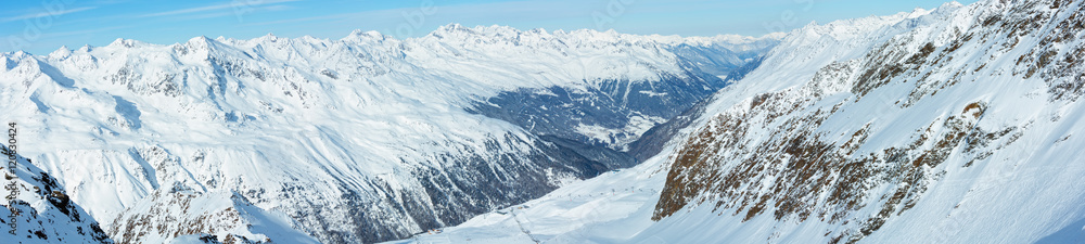 Obraz premium Dolomiten Alps winter view (Austria). Panorama.