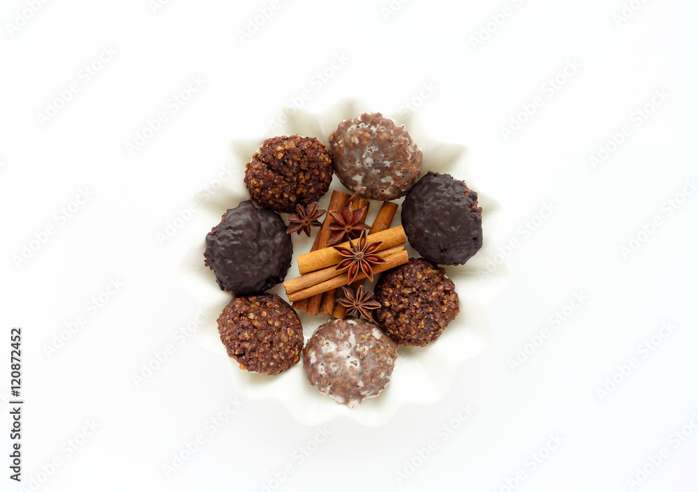 Gingerbread, Cinnamon sticks and Star Anise Gingerbread, Cinnamon sticks and Star Anise