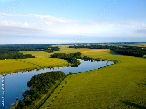 Vue aérienne - champs de culture - Vallée du cher - France