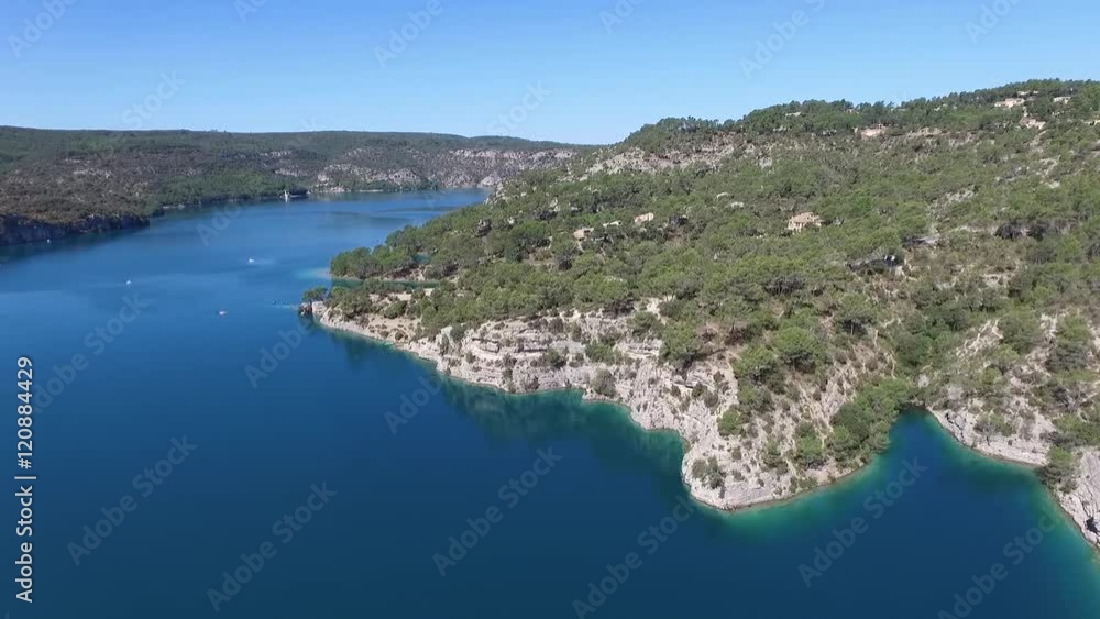 Lac D'Esparron Sainte Croix vue du ciel par un drone Lac D'Esparron Sainte Croix vue du ciel par un drone