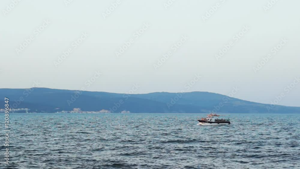 fast sea yacht racing over the waves to the delight of vacationers fast sea yacht racing over the waves to the delight of vacationers