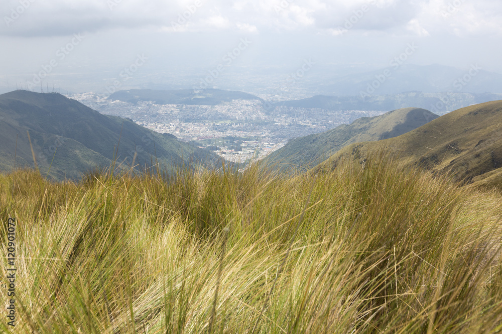 Fototapeta premium View of the mountain and Quito in the background. Ecuador