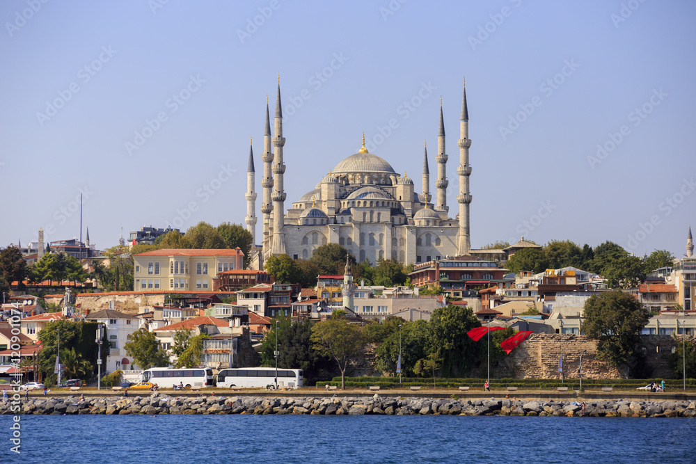 Naklejka premium Istanbul, Turkey - September 15, 2016: Sultanahmet Mosque, built in new era by Ottoman Sultan Ahmet.