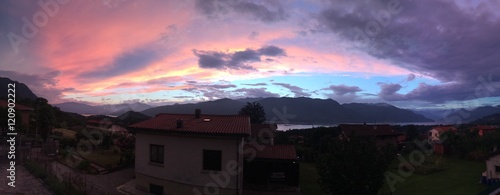 Cuadro en lienzo rosso di sera