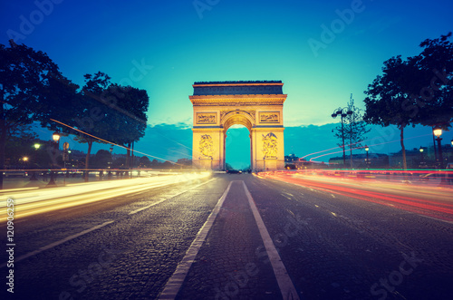  Arc de Triumph at evening, Paris, France © Iakov Kalinin