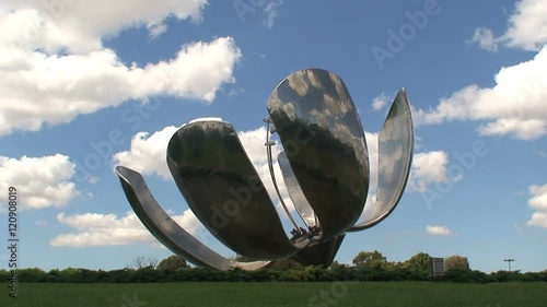 Time lapse of the Floralis Generica, Buenos Aires, Argentina photo