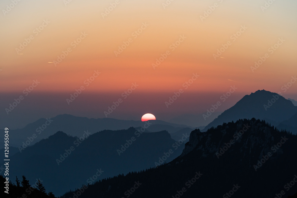 sonnenaufgang auf der steinling alm sonnenaufgang auf der steinling alm