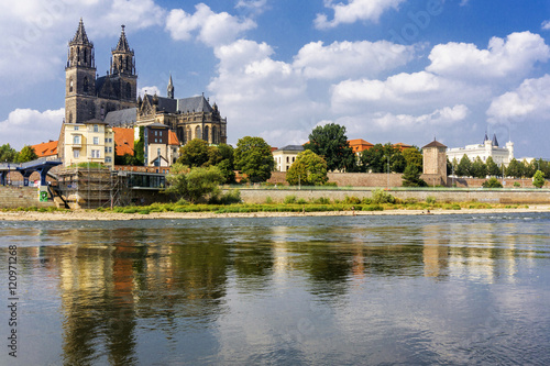 Magdeburg - Elbufer und Dom