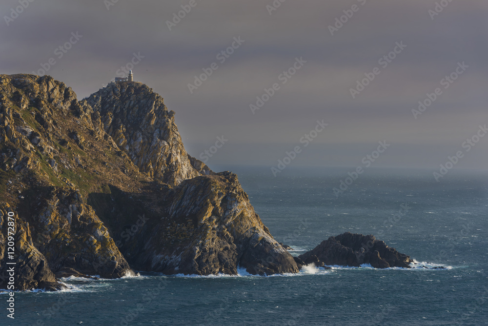 Faro de Islas Cies (Pontevedra, España).