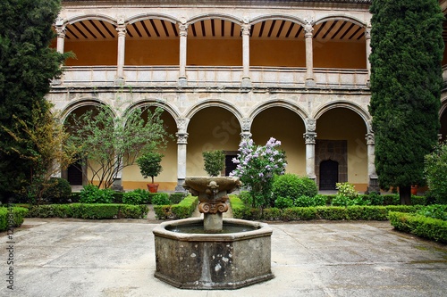 MONASTERIO DE YUSTE EN CACERES photo