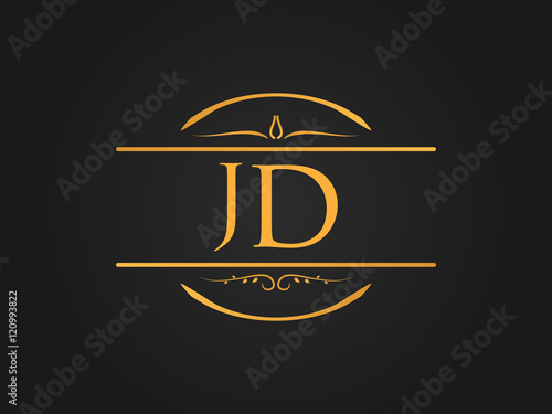 Luxurious Circle Ornament