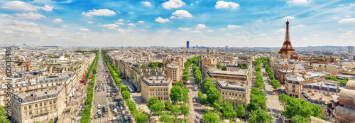 Fototapeta Piękny panoramiczny widok na Paryż z dachu Triumfalnego