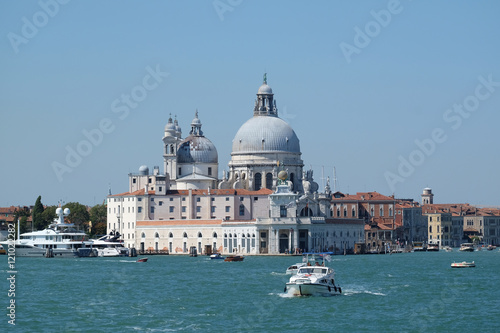 Venedig - Basilica de Santa Maria della Salute © ikKsuEpseLonZet