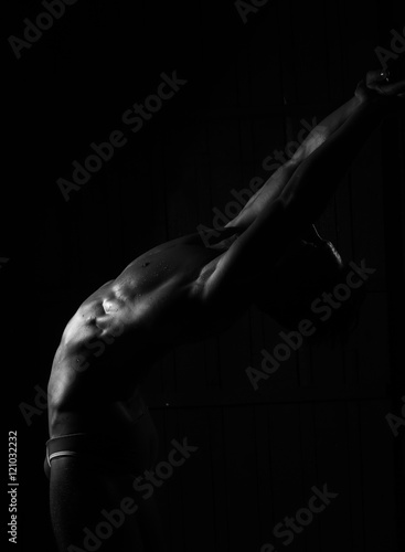 Muscular sexy man © Volodymyr