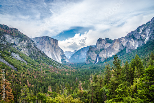 Yosemite Valley © manu3006