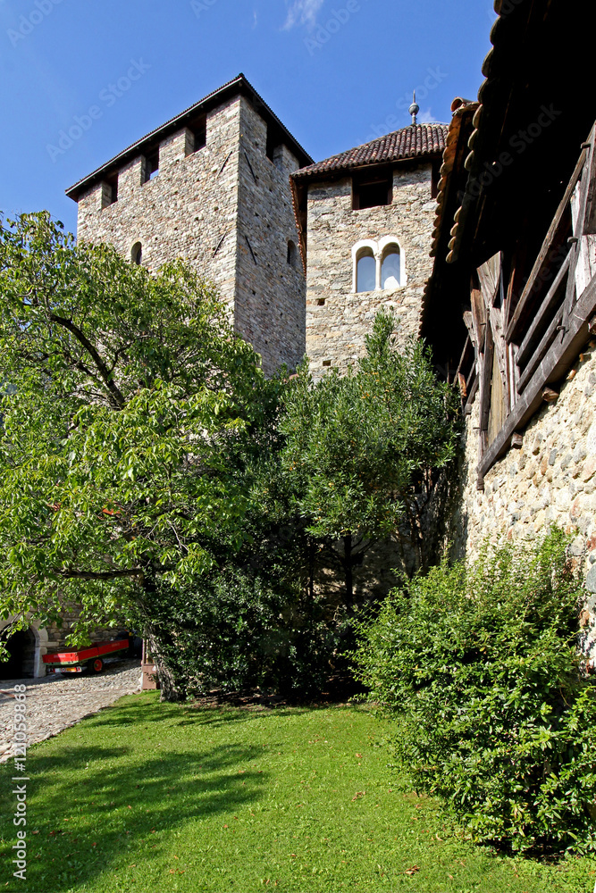 Castel Tirolo - Merano: cortile interno