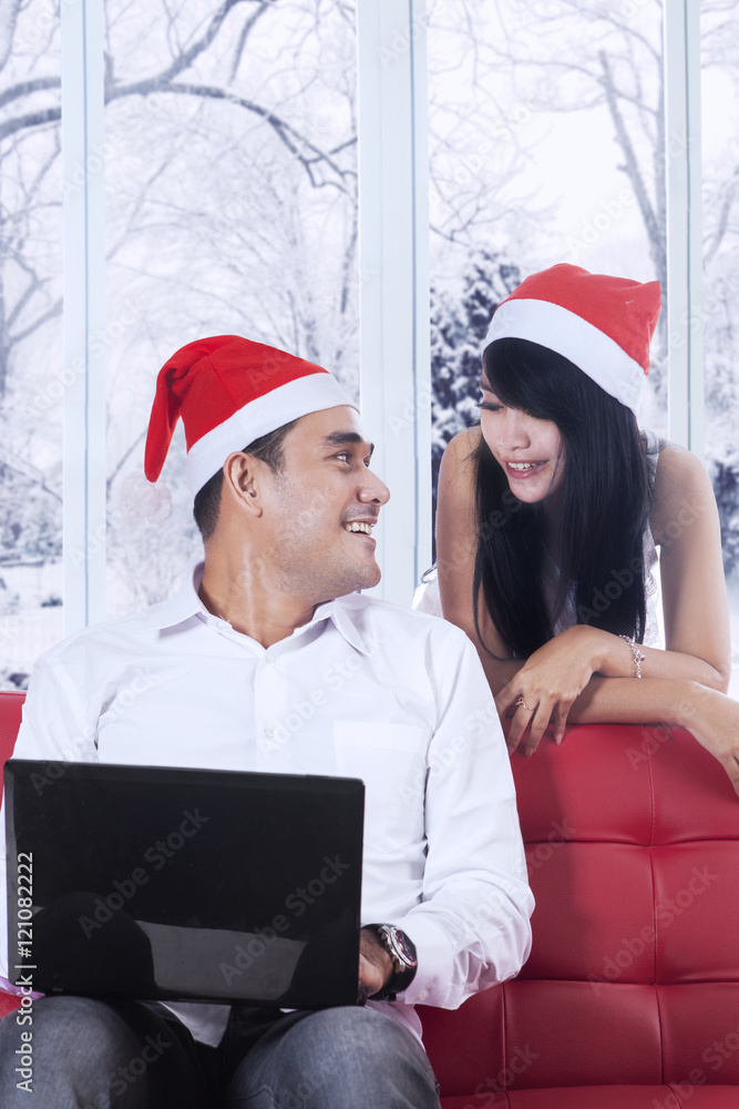 Couple buy online christmas gift Couple buy online christmas gift