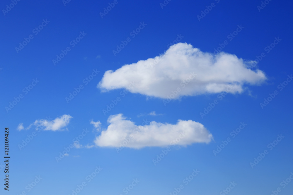 white clouds in the blue sky white clouds in the blue sky