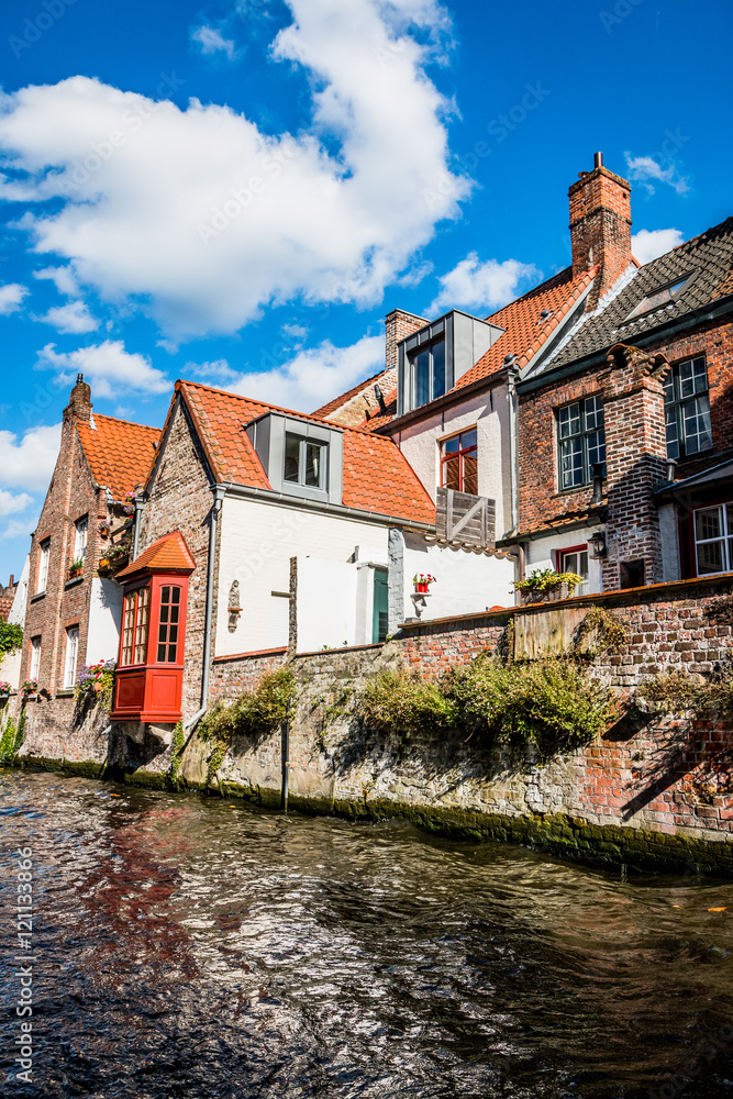 Le long des canaux de Bruges  la Venise du nord