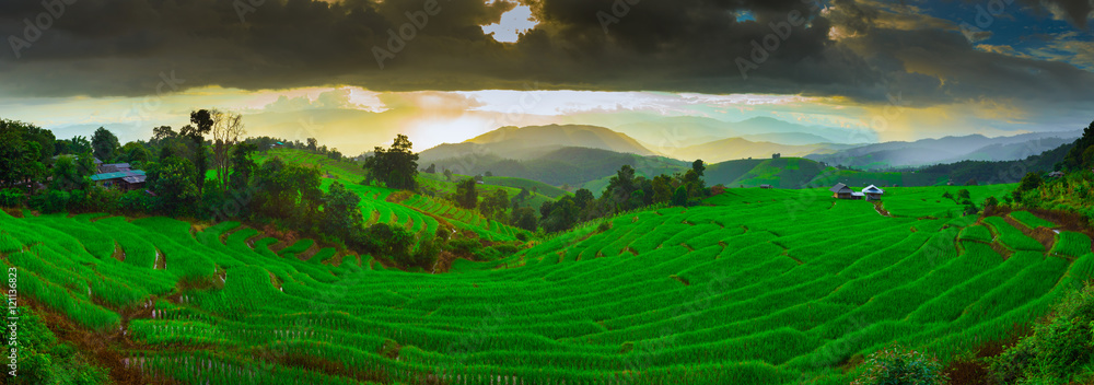 Sunset Ban Papongpieng Rice Terraces, Chiang Mai, North of Thail