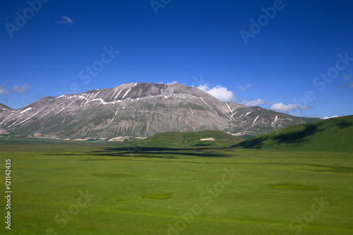 Fotografie meadow in castelluccio di norcia